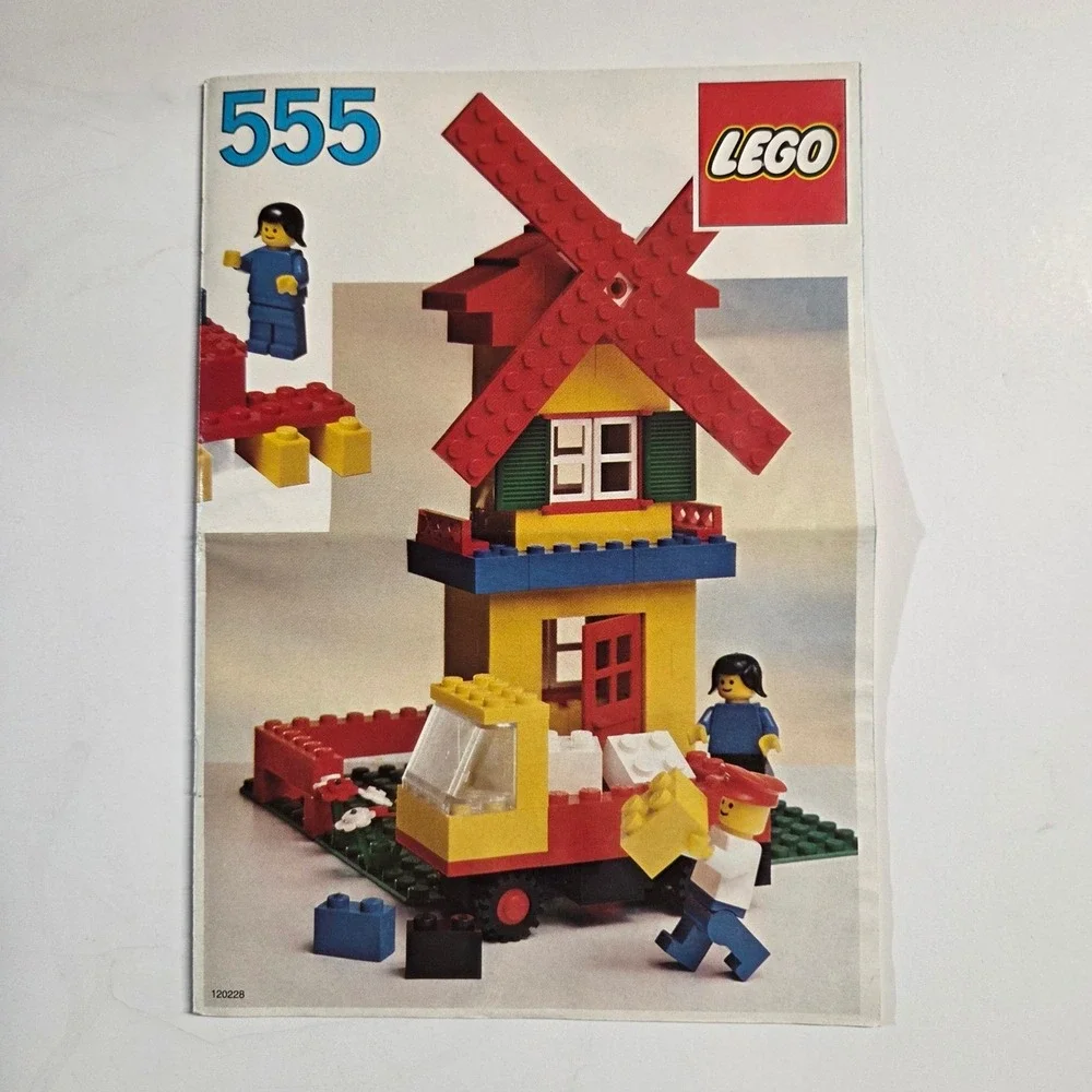 LEGO 555 Idea Book Instructions Vintage 1981 Multicolor Retro‎ Building Guide